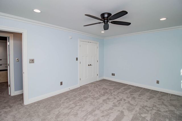 1025 Crestwood Heights, Paris, KY 40361