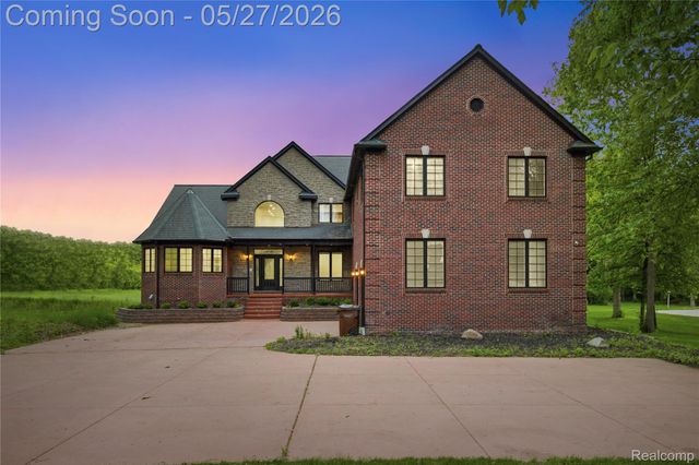 46500 Ryan Road, Shelby Charter Township, MI 48317