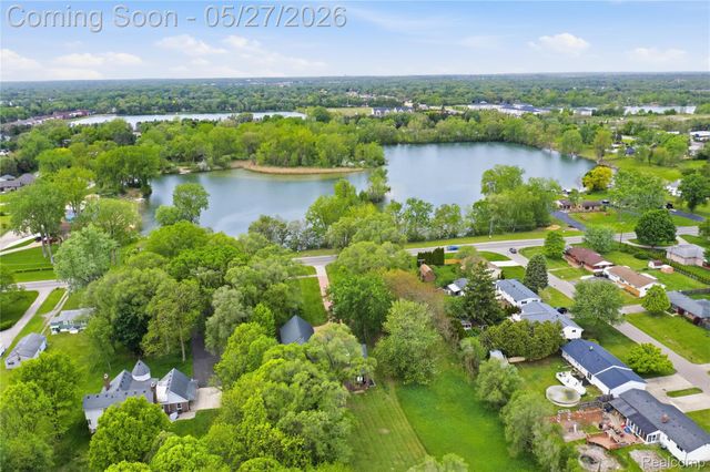 46500 Ryan Road, Shelby Charter Township, MI 48317