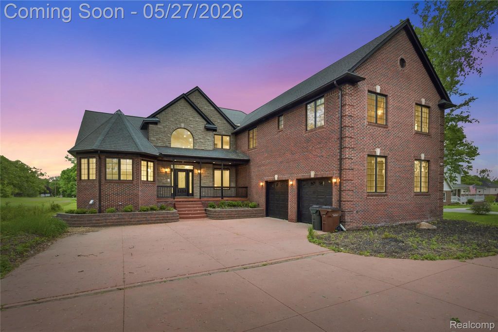 46500 Ryan Road, Shelby Charter Township, MI 48317