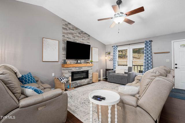 125 Rosebud Lane, Gray, TN 37615