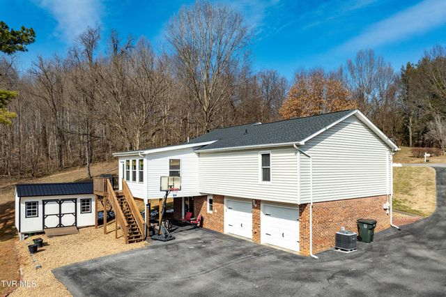 125 Rosebud Lane, Gray, TN 37615