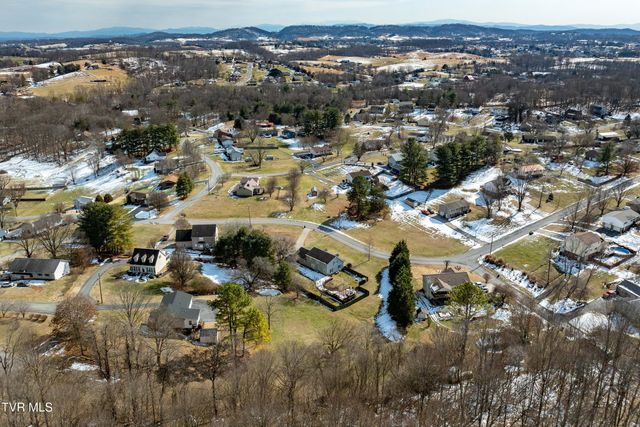 125 Rosebud Lane, Gray, TN 37615