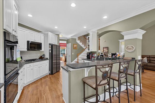 8843 E Fairway Woods Drive, North Charleston, SC 29420