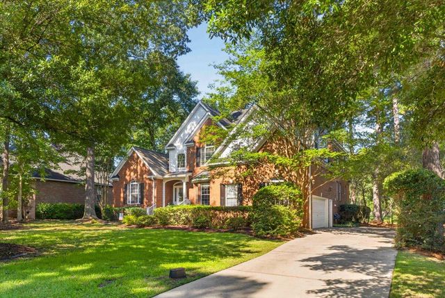 8843 E Fairway Woods Drive, North Charleston, SC 29420