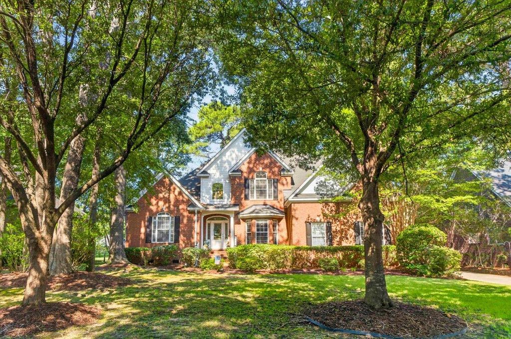 8843 E Fairway Woods Drive, North Charleston, SC 29420