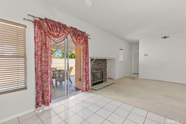 2879 Lancaster, Corona, CA 92882