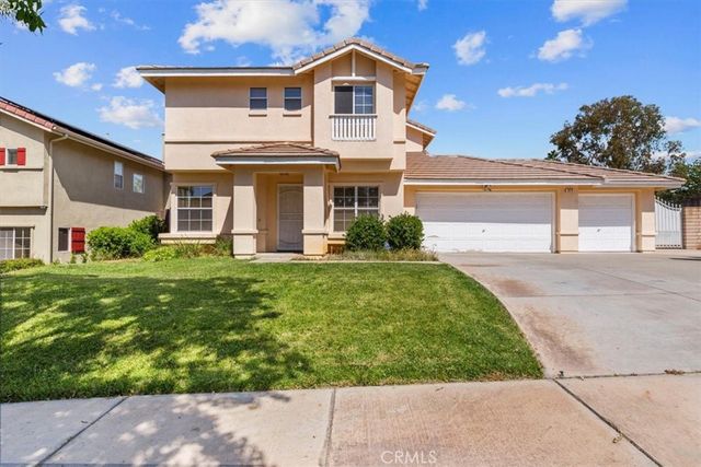 2879 Lancaster, Corona, CA 92882