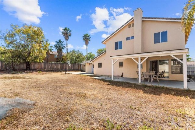 2879 Lancaster, Corona, CA 92882