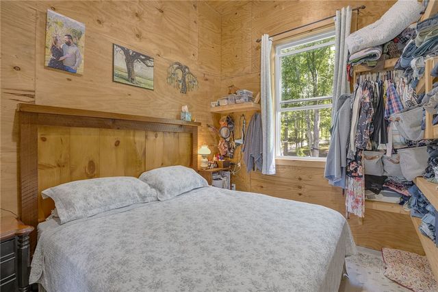 3306 Moorefield Memorial Highway, Pickens, SC 29671
