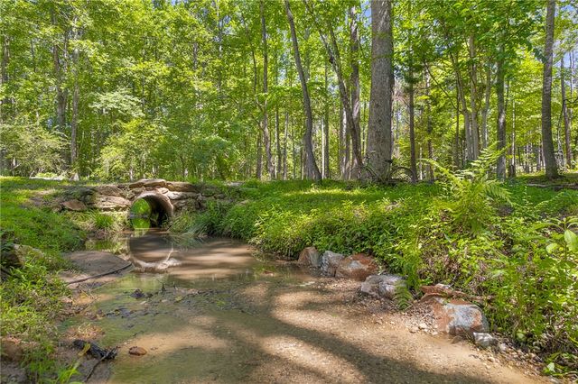 3306 Moorefield Memorial Highway, Pickens, SC 29671