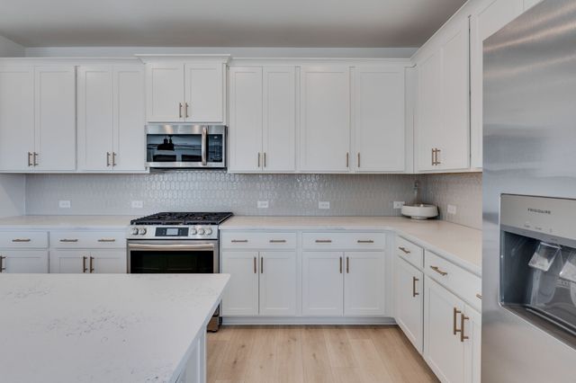 1113 Linn Cove Ct, Gallatin, TN 37066