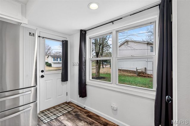 899 Oklahoma Avenue, Ballwin, MO 63021