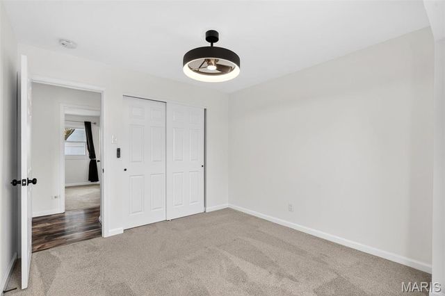 899 Oklahoma Avenue, Ballwin, MO 63021