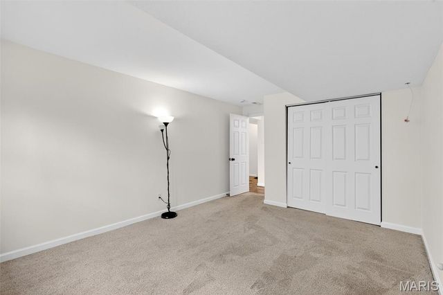 899 Oklahoma Avenue, Ballwin, MO 63021