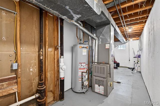 899 Oklahoma Avenue, Ballwin, MO 63021