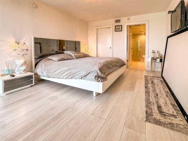100 Bayview Drive 721, Sunny Isles Beach, FL 33160