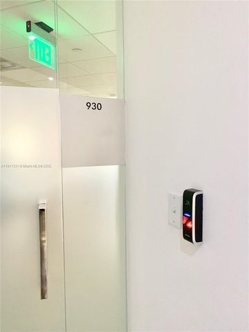 2100 Ponce De Leon Blvd 930, Coral Gables, FL 33134