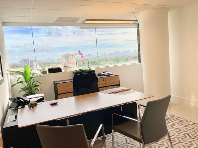 2100 Ponce De Leon Blvd 930, Coral Gables, FL 33134