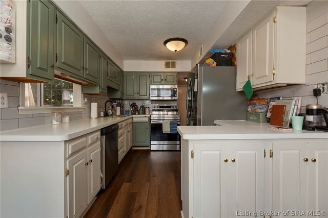 3103 Brian Drive, Jeffersonville, IN 47130