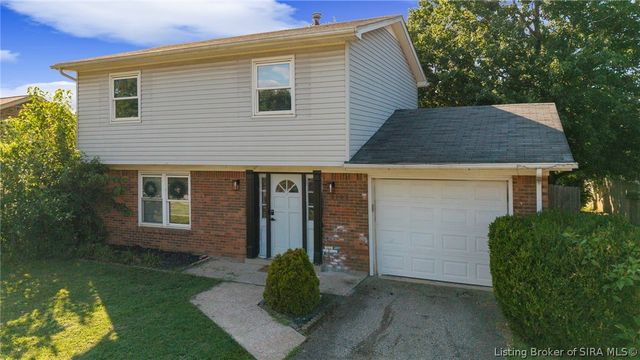 3103 Brian Drive, Jeffersonville, IN 47130