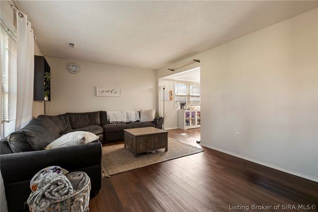 3103 Brian Drive, Jeffersonville, IN 47130