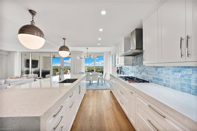 13915 Old Coast RD 506, Naples, FL 34110