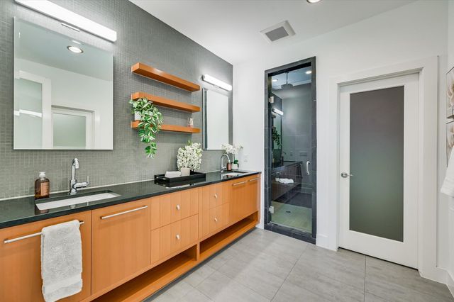 8110 Ranch Road 2222 RD 33, Austin, TX 78730