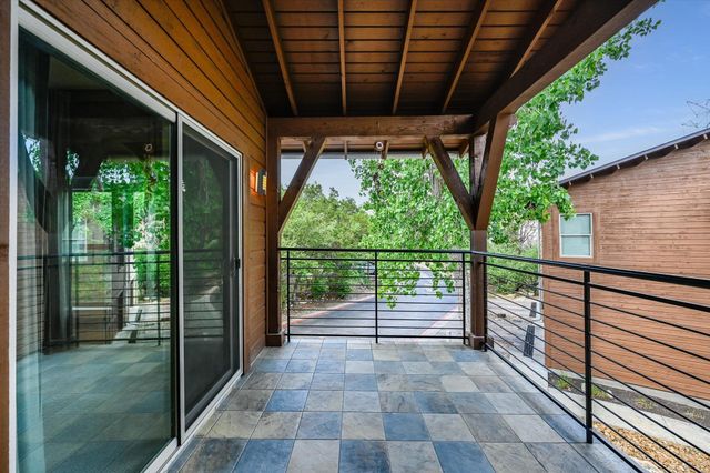 8110 Ranch Road 2222 RD 33, Austin, TX 78730