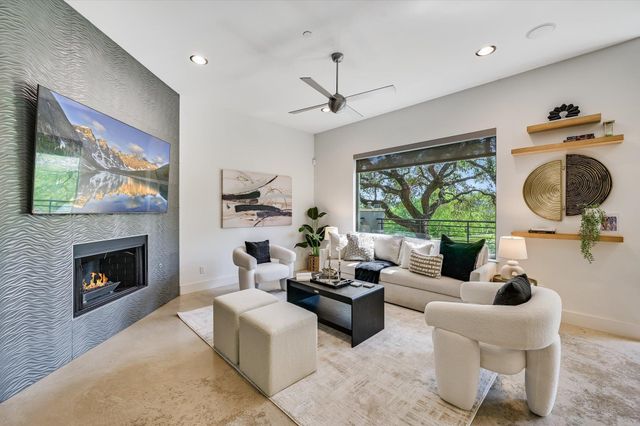 8110 Ranch Road 2222 RD 33, Austin, TX 78730