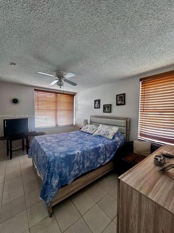 1501 NE Miami Gardens Dr 146, Miami, FL 33179