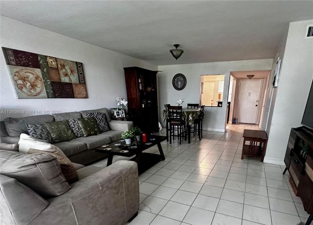 1501 NE Miami Gardens Dr 146, Miami, FL 33179