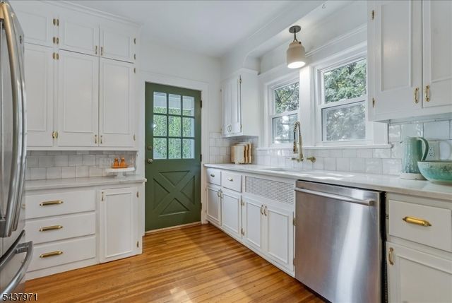 40 Comley Pl, Bloomfield Twp., NJ 07003