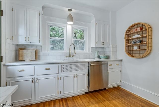 40 Comley Pl, Bloomfield Twp., NJ 07003