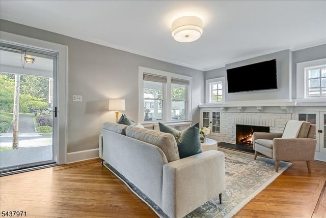 40 Comley Pl, Bloomfield Twp., NJ 07003