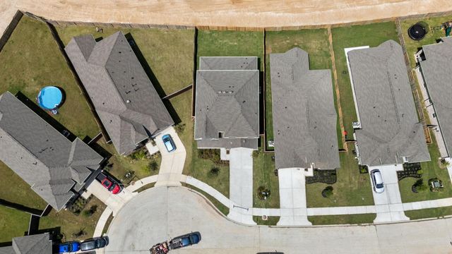 407 Emory Peak Lane, New Caney, TX 77357