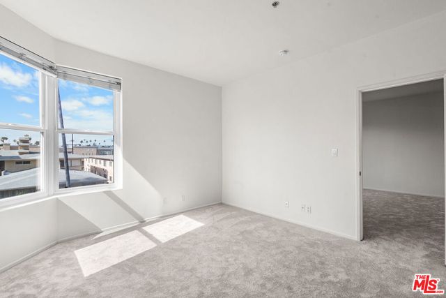 620 S Gramercy Place 301, Los Angeles, CA 90005