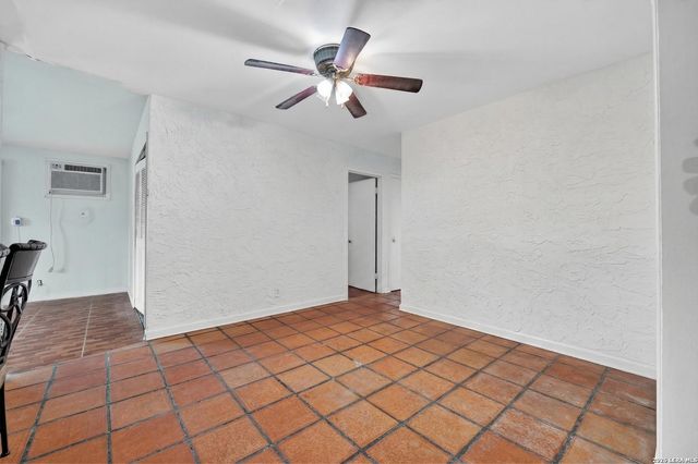 166 FAIR VLY, San Antonio, TX 78227