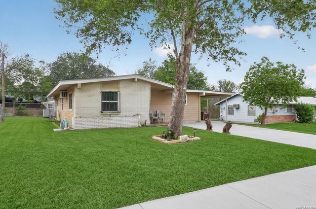 166 FAIR VLY, San Antonio, TX 78227