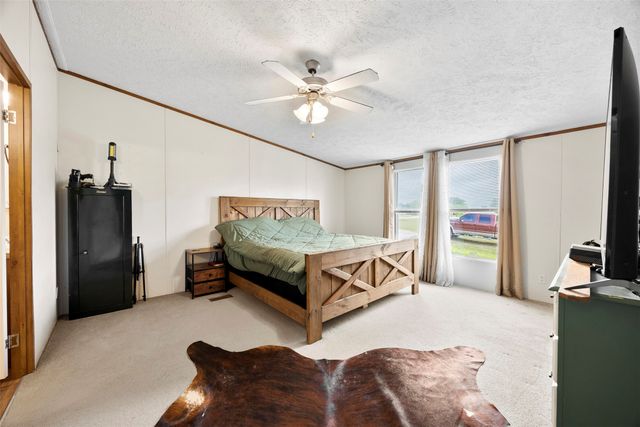 10020 Lavinder Lane, Crowley, TX 76036