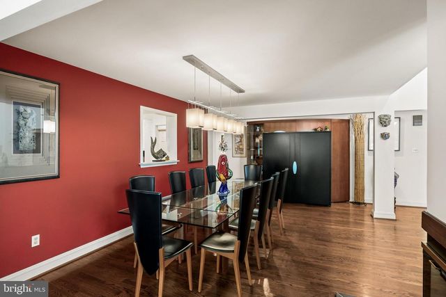 1 BRADDOCKS MILL CT, Medford, NJ 08055