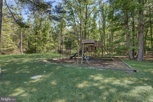 1 BRADDOCKS MILL CT, Medford, NJ 08055