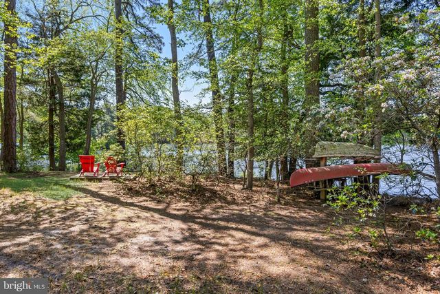 1 BRADDOCKS MILL CT, Medford, NJ 08055