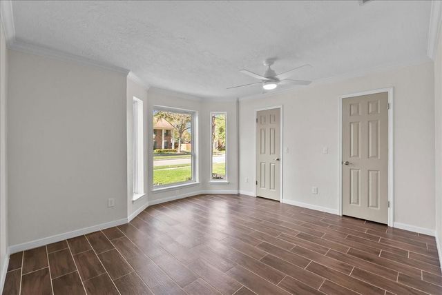 1508 Bayou Oak Drive, Friendswood, TX 77546