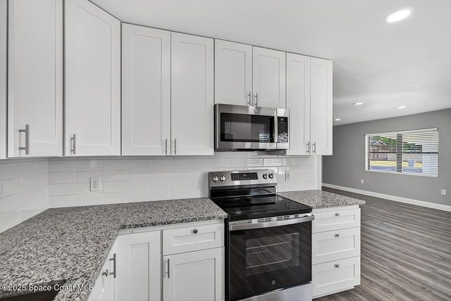 805 36th Avenue, Vero Beach, FL 32960