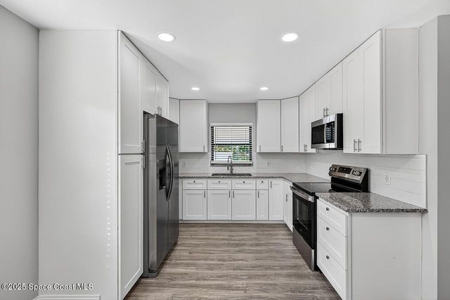 805 36th Avenue, Vero Beach, FL 32960