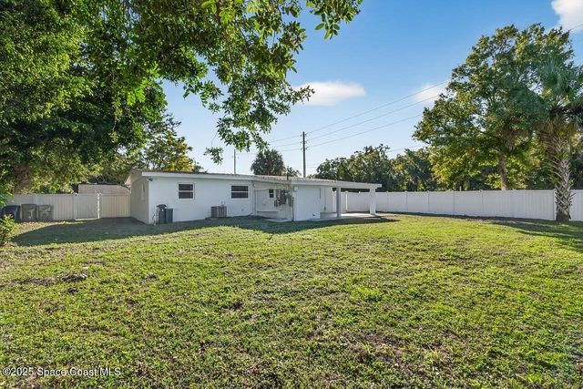 805 36th Avenue, Vero Beach, FL 32960