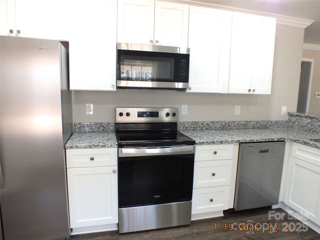 2425 Kershaw Camden Highway, Lancaster, SC 29720