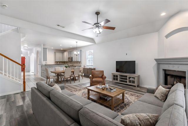 4952 Paddock Drive, Fort Worth, TX 76244