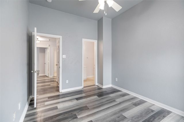 4952 Paddock Drive, Fort Worth, TX 76244